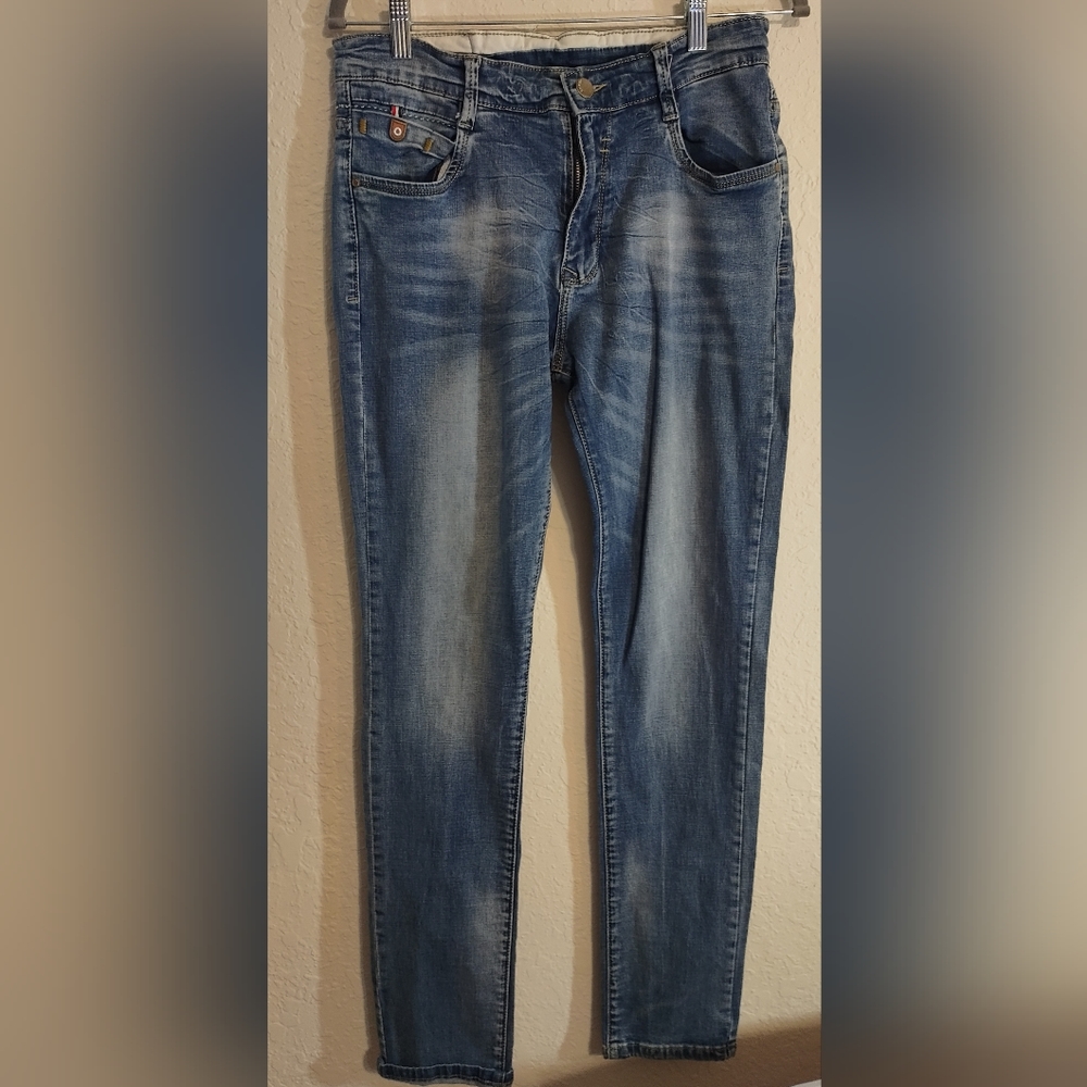 Demon & Hunter Women's Distressed Jeans size 30 Skinny